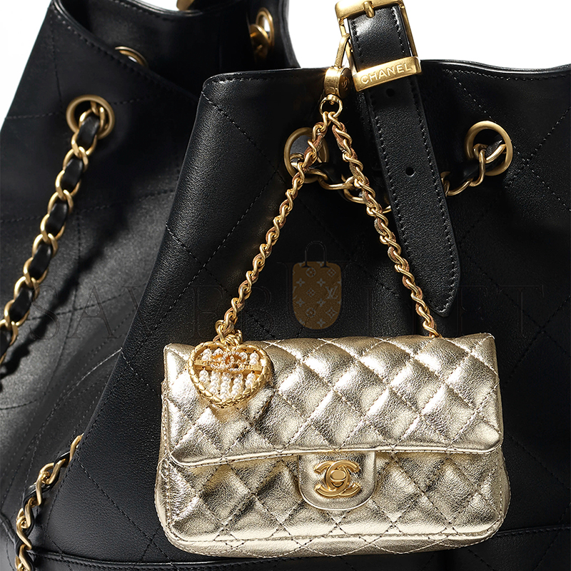 Ch*el classic mini bag with hook ap4760 (12*8*5cm)